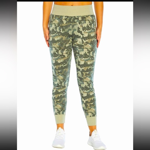 Marika Pants - 🌺 Marika Marble Wash Joggers